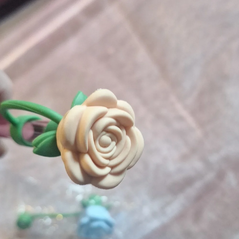 Set Of Rose Silicone Straw Toppers - Straw Cover - Fits 10mm And Stanley
